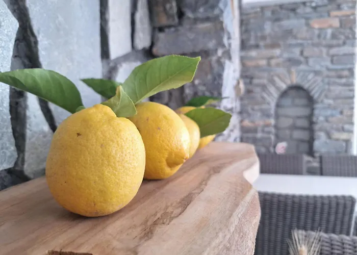 εvi Evan Hotel Galissas